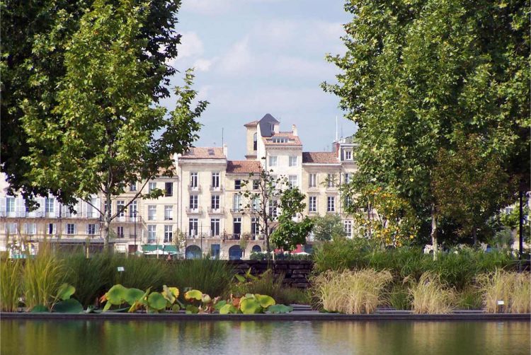 Restaurant terrasse Bordeaux, Vente à emporter Bordeaux